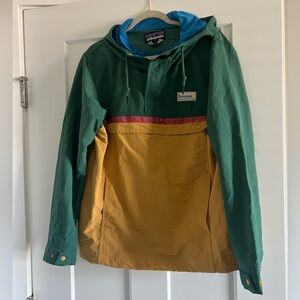 Patagonia mens jacket - M